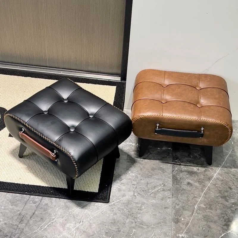 [Llevá 2 Pagá 1] Banqueta de Cuero Legítimo Acolchonada con Patas de Madera y Asa Lateral - Image 3