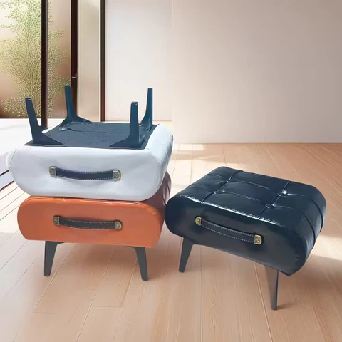 [Llevá 2 Pagá 1] Banqueta de Cuero Legítimo Acolchonada con Patas de Madera y Asa Lateral - Image 6