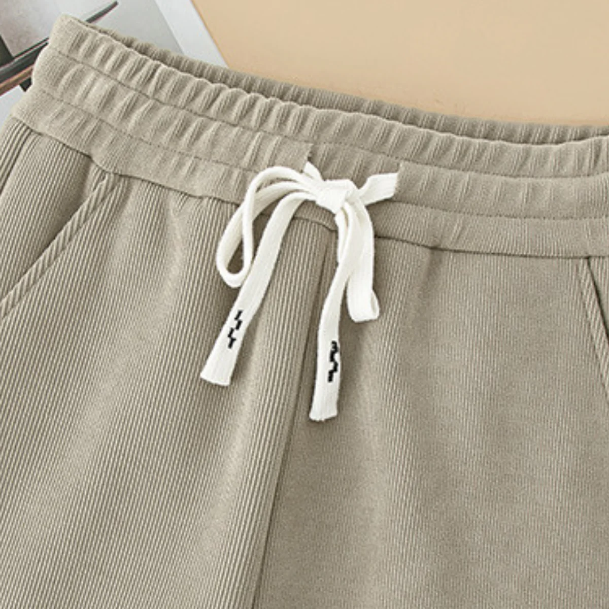 [Llevá 3 Pagá 2] Pantalón Plisado Elegance™ en Tejido Premium con Caída Suelta - Image 9